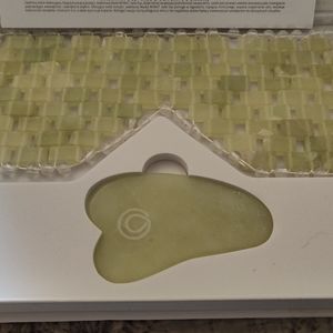 Brand new Monat Jade Eye Mask & Gua Sha